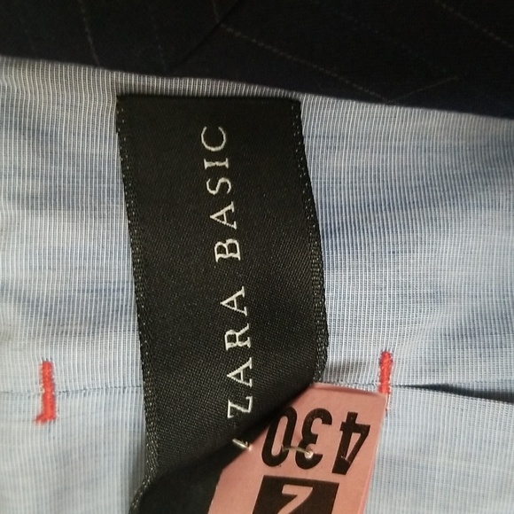 Zara BASICS Elegant Navy Pin Striped Blazer - Picture 2 of 4